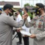 27 Personil TNI-Polri Berprestasi Dapat Penghargaan Dari Kapolres Pamekasan