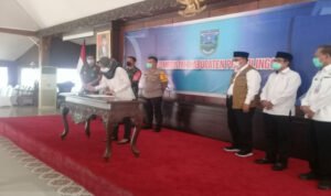 Bupati Probolinggo bersama Forkopimda Gelar Rapat Natal Dan Tahun Baru