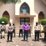 Kapolres Tinjau Seluruh Gereja Di Pamekasan