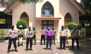 Kapolres Tinjau Seluruh Gereja Di Pamekasan