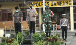 Sampang Mandali, TNI Polri Pantau Pergantian Tahun
