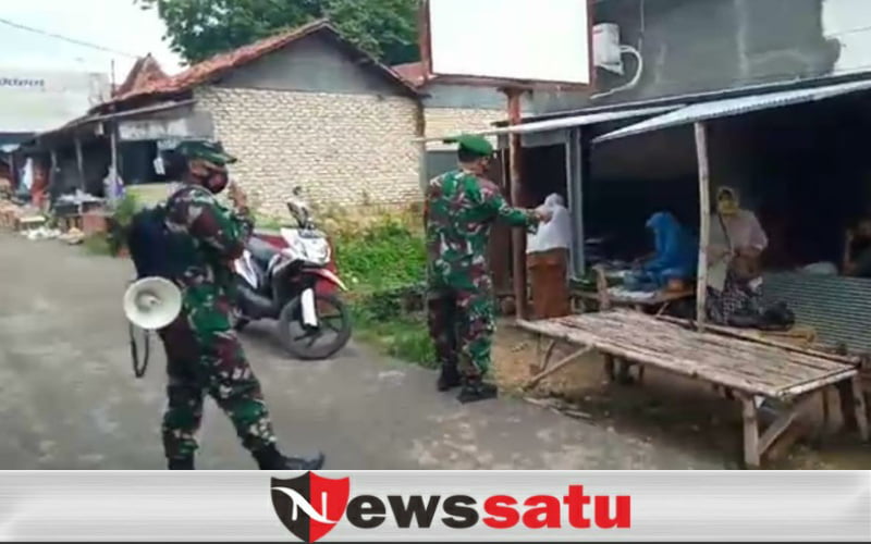 Koramil Pamekasan Blusukan Edukasikan Prokes
