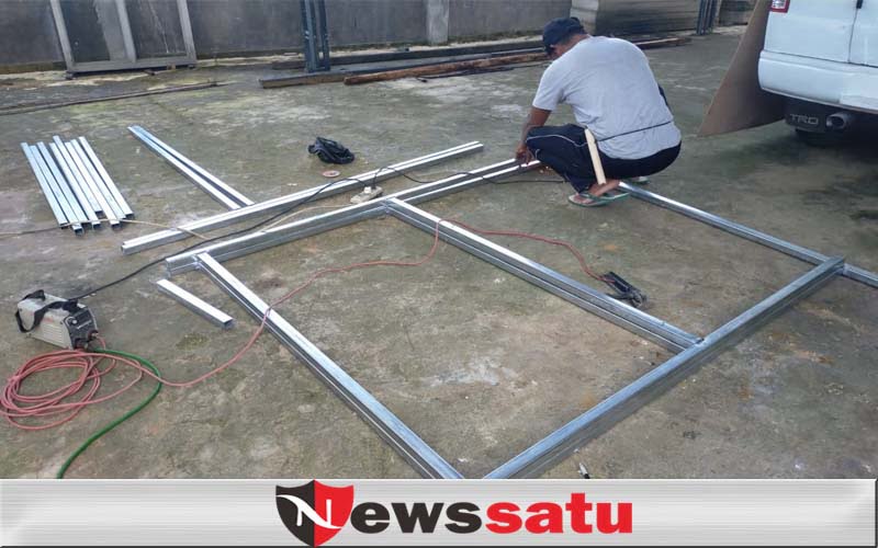 MIF dan IWO Bangun Bilik Kamar Mandi Rumah Tidak Layak Huni di Pamekasan
