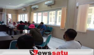 Pemilik Cafe Kota Probolinggo Meminta Penambahan Waktu Buka