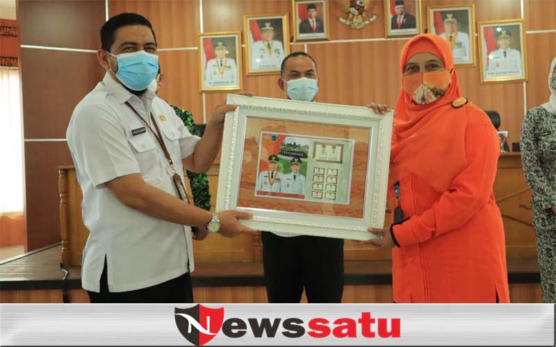 Tak Perlu Berkerumun, Kini Adminduk di OKI Diantar Pos ke Rumah