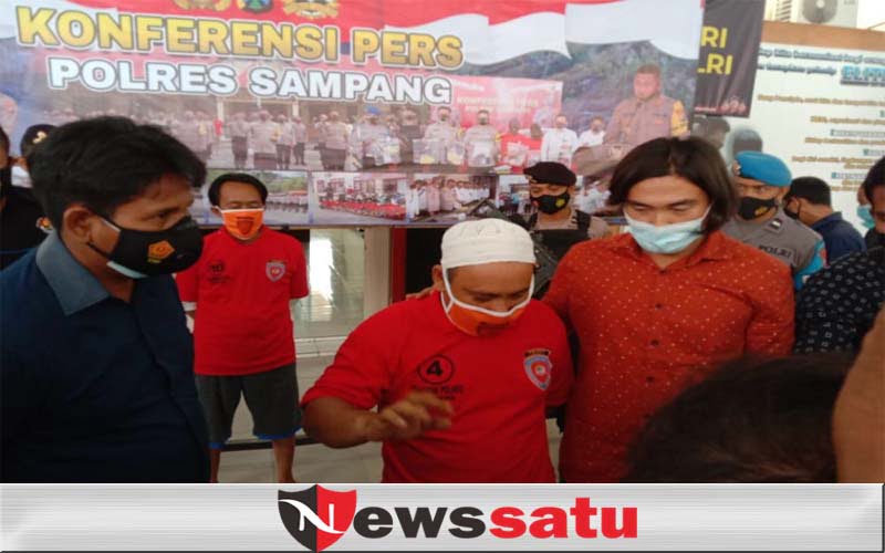 Peras Kontraktor, Dua Oknum LSM Dibekuk Polres Sampang