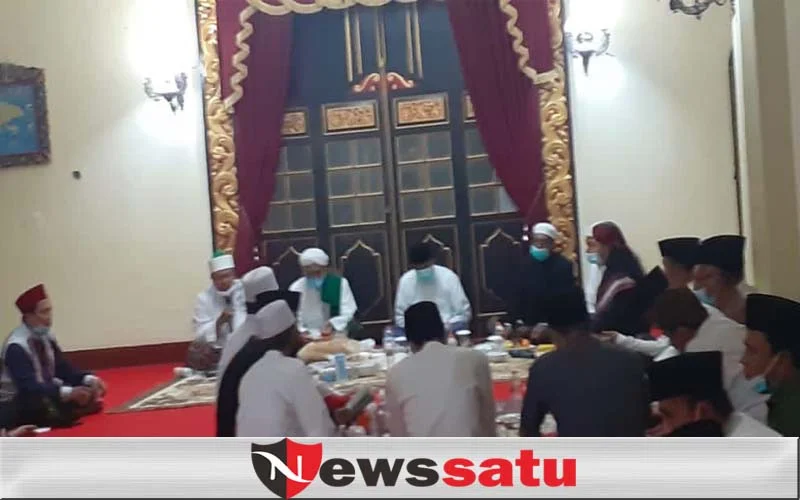 Bupati Fauzi Bangun Sinergitas Dengan Ulama Dan Keluarga Keraton