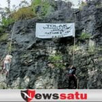 FKMS Bentangkan Spanduk Tolak Fosfat Di Tebing Batuputih Sumenep