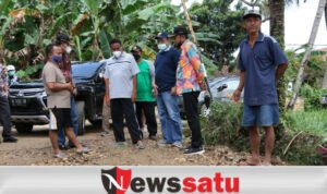 Bupati Fauzi Tinjau Lokasi Banjir Dan Beri Bantuan Kepada Korban