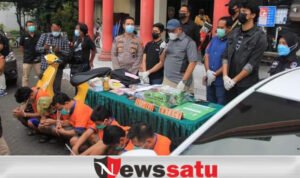 Polrestabes Surabaya, Kembali Ungkap Kasus Narkoba yang Libatkan Oknum Polisi