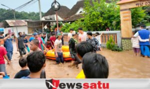 Air Sungai Di Probolinggo Kembali Meluap