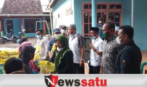 Warga Sumbertaman Kota Probolinggo Dapat Bantuan Sembako