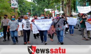 Wartawan Probolinggo Gelar Aksi Solidaritas Kekerasan Terhadap Wartawan Tempo