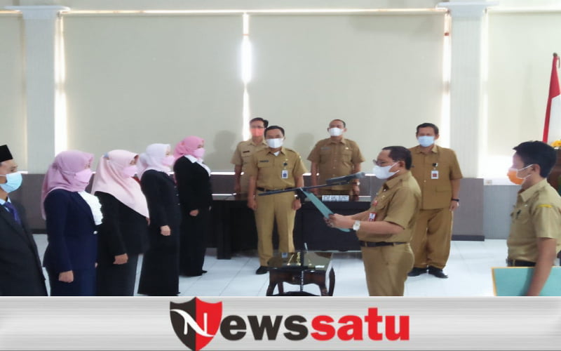 Pemkab Bondowoso Lantik Enam Pejabat Fungsional LPSE
