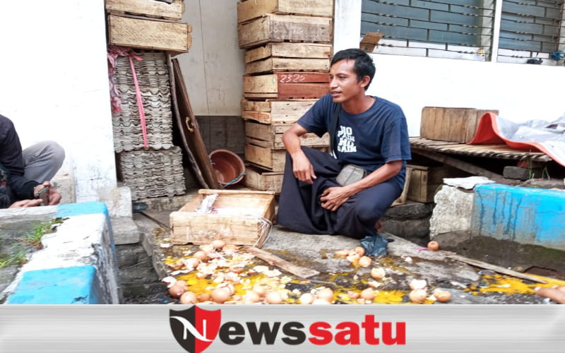 Viral Di Medsos, Satpol PP Kota Probolinggo Di Duga Pecahkan Telur Pedagang