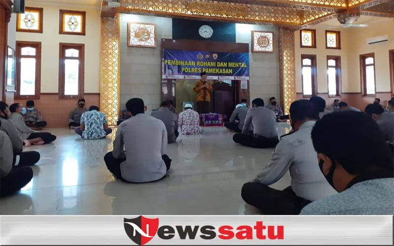 Anggota Polri Dituntut Humanis, Polres Pamekasan Kuatkan Binrohtal