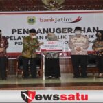 Bupati Bondowoso Berikan Penganugrahan Pelayanan Publik 2021