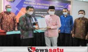 Bupati Pamekasan Minta Universitas Negeri Dan Investasi Pada Presiden Jokowi