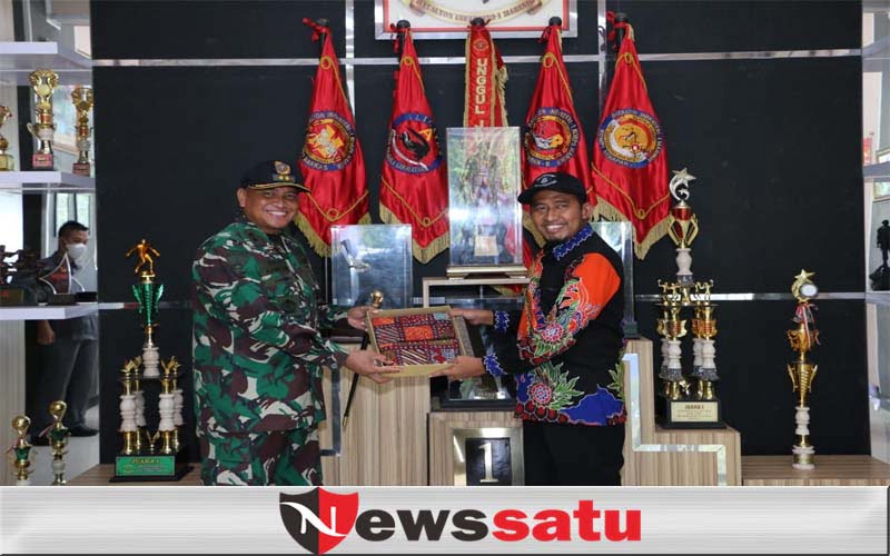 Bupati Sumenep Kunjungi Kesatrian Yonif 1 Marinir