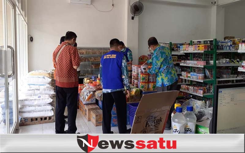 Dinkes Bondowoso Gelar Inspeksi Mamin Di Pasar Dan Toko Modern