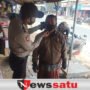Jelang Lebaran, Bhabinkamtibmas Bagikan Masker Ke Pasar di Pamekasan
