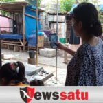 Dilarang Mudik, Warga Probolinggo Bersilaturahmi Dengan Video Call