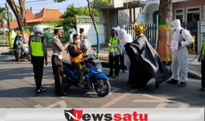 Kerahkan ‘Pocong’ Kiat Polres Pamekasan Gugah Disiplin Prokes Covid-19