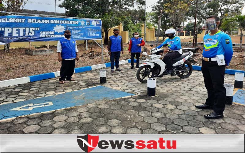 "PETIS" Polres Pamekasan, Permudah Masyarakat Mendapat Layanan SIM