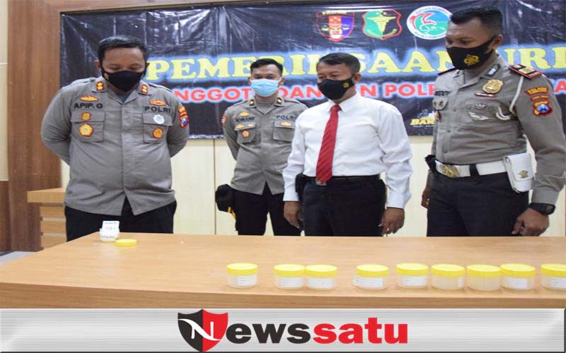 Personil Polres Pamekasan Di Tes Urine