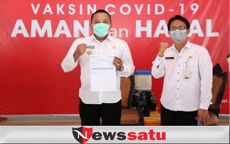 Bupati Sampang Disuntik Vaksin Dosis Kedua, Pemkab Imbau Warga Siap Divaksin