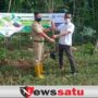 Dukung Program Penghijauan Pemkab Pamekasan Tanam 110 Bibit Pohon di Kelurahan Gladak Anyar