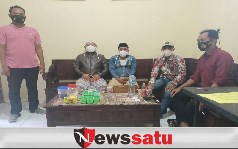 Polsek Omben Ungkap Penyebar Video Viral Warga Bubarkan Paksa Pos Penyekatan Sampang