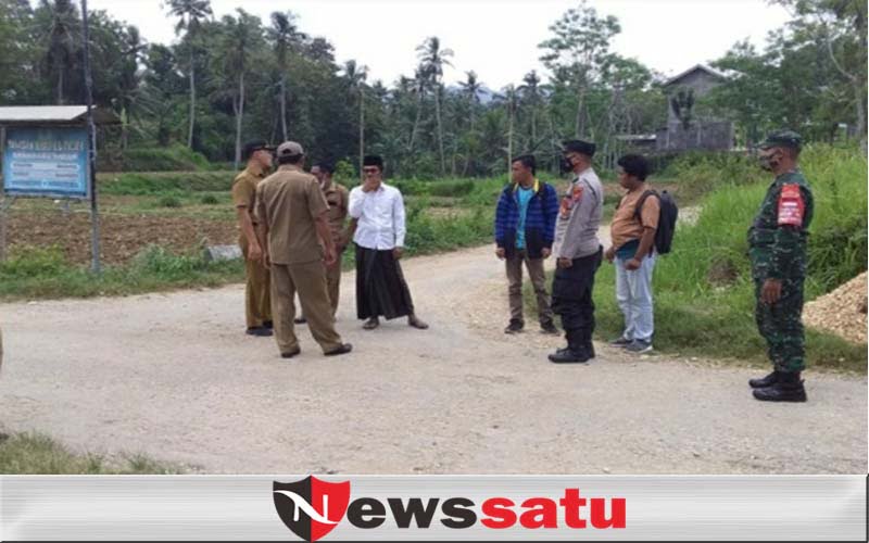 Pastikan ADD Dan DD 2021 Tetap Sasaran, Tim Monitoring Melakukan Monev Di Desa Bungbaruh Kadur