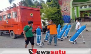 BPBD dan FRPB Pamekasan Bantu Mobilitas Tabung Oksigen ROIC