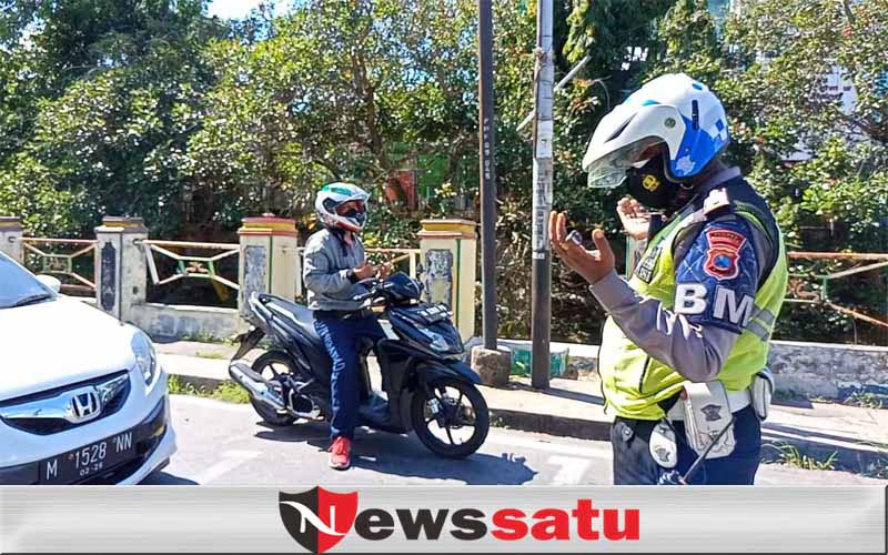 Hening Cipta 60 detik, Polri Ajak Jajaran dan Masyarakat Gotong Royong Hadang Pandemi
