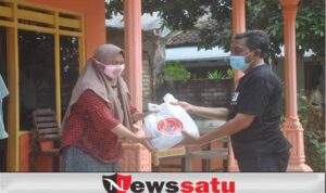 PDI Perjuangan Sumenep bagikan Daging Qurban secara Door to Door