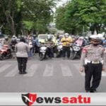 Pengendara Kota Probolinggo, Berhenti Sejenak Heningkan Cipta untuk Indonesia