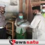 Satlantas Door To Door Berikan bantuan Sembako di Pamekasan