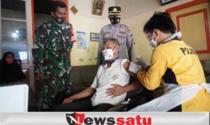 Vaksinasi Covid-19 Door To Door di Gelar Polres Probolinggo Kota