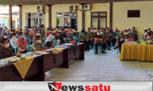 252 Kepala SMP dan SMA Sederajat se Kabupaten Sampang Komitmen Bersama Lawan Covid-19