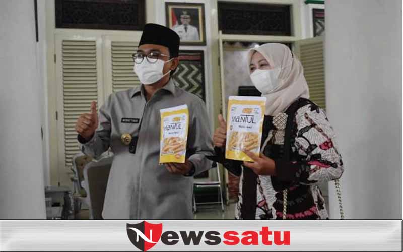 Ini Pesan Bupati Untuk WUB dan Penerima Bantuan Alat Produksi UMKM Pamekasan