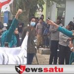 KKN Tematik UIM Diwarna Aksi Protes Aliansi Mahasiswa di Pamekasan