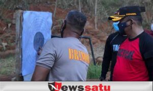 Kakanwil KUMHAM Jatim Pantau Latihan Menembak Lapas dan Brimob di Pamekasan