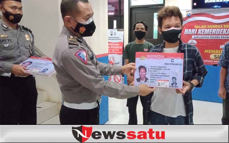 Lahir 17 Agustus Dapat SIM Gratis Dari Satlantas Polres Probolinggo Kota
