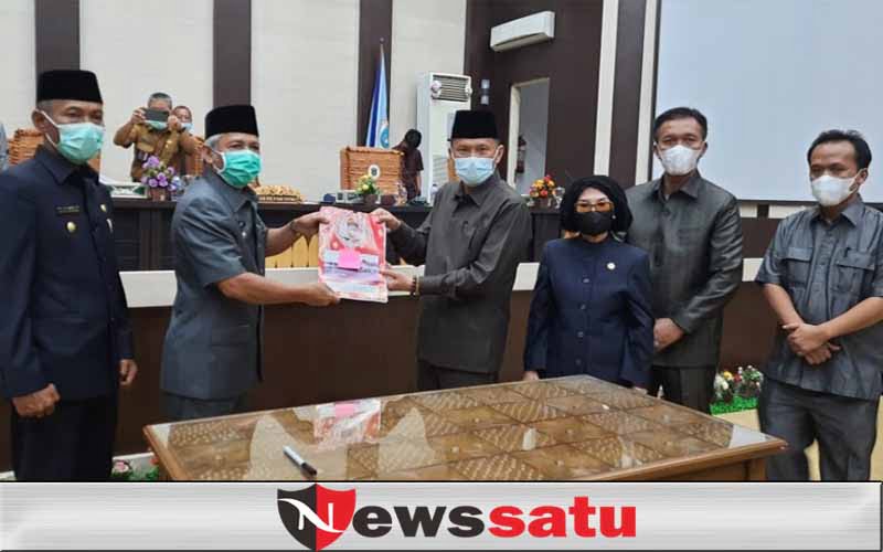 Nota Pengantar KUA-PPAS APBD OKI 2022 Disetujui Nota Pengantar KUA-PPAS APBD OKI 2022 Disetujui