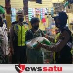 Patroli Gabungan Polwan Pamekasan, Sasar PKL untuk Bansos di masa PPKM