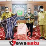 Pertumbuhan Ekonomi Minus, Bupati Pamekasan Optimalkan Belanja Produk Lokal