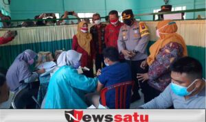 Targetkan Pelajar, Polres Vaksinasi Siswa SMAN 2 Pamekasan