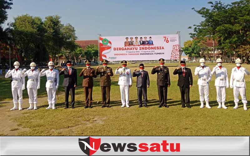 Upacara HUT RI Ke-76, Sederhana Namun Khidmat di Pamekasan