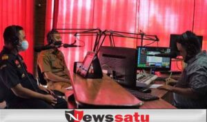 Diskominfo Pamekasan dan BCM Blusukan Studio Media, Edukasikan Cukai Warga